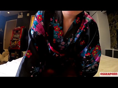 ❤️ Jeune fille cosplay aime le sexe jusqu'à l'orgasme avec une giclée dans un cavalier et une fellation. Fille asiatique avec chatte poilue et beaux seins en costume traditionnel japonais dans une vidéo amateur montrant la masturbation avec des fuck toys. Sakura 3 OSAKAPORN. ❤️ Fuck vidéo at us ❤