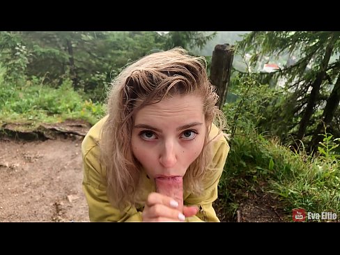 ❤️ Une fille avale du sperme après une fellation publique - Eva Elfi ❤️ Fuck vidéo at us ❤